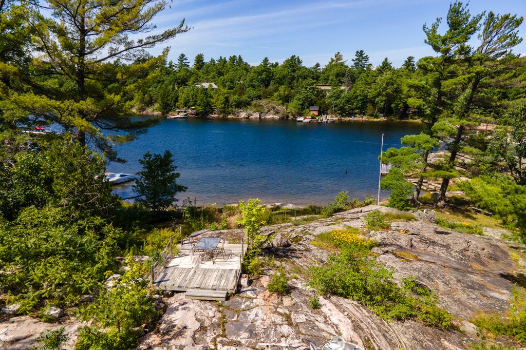 180 Lavalley Way Honey Harbour Georgian Bay Muskoka image 1