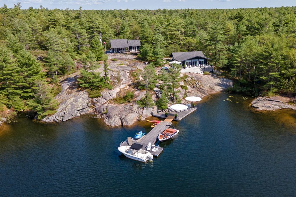 26512 Georgian Bay Shore Honey Harbour image 0