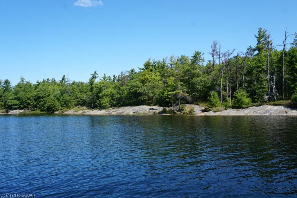 23836 Georgian Bay Shore Honey Harbour image 1
