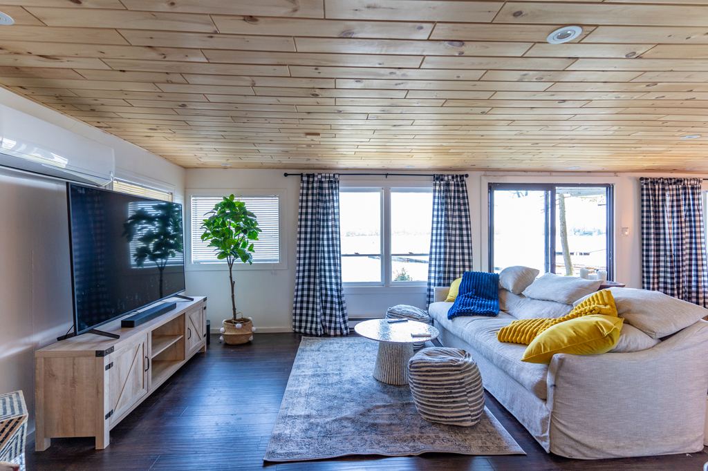 1682 Roberts Island Honey Harbour Georgian Bay image 1