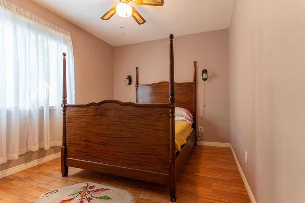 10080 Georgian Bay Shore Honey Harbour Muskoka image 16