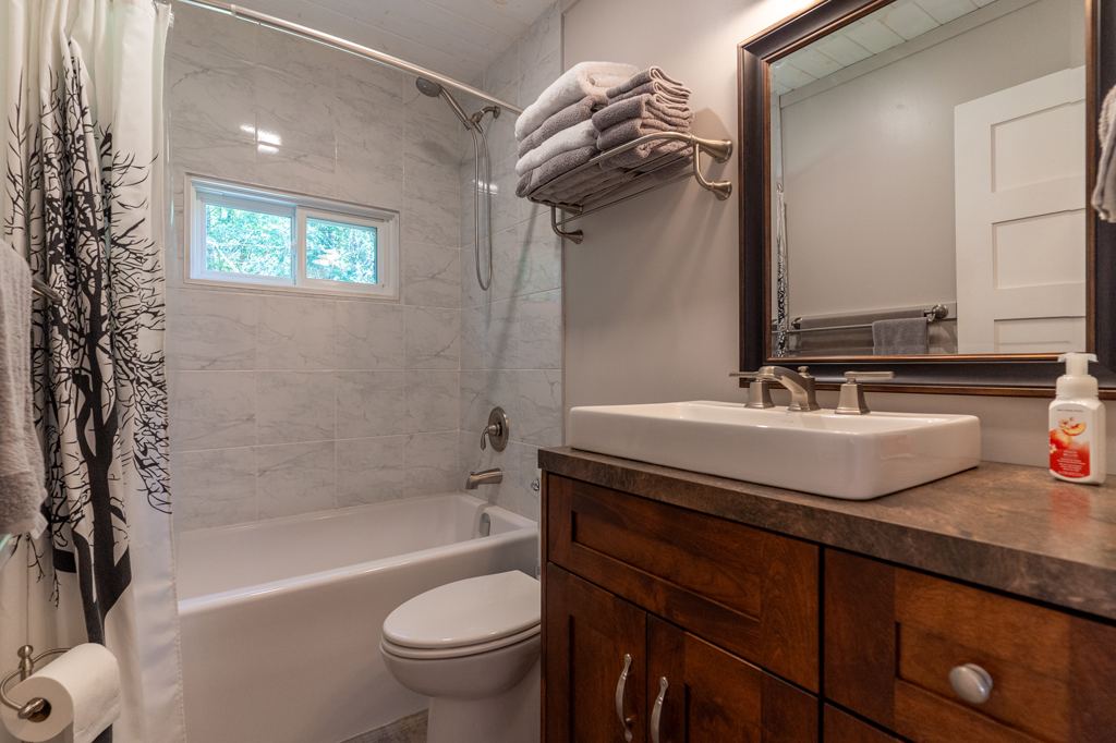 3980 Bone Island Honey Harbour Georgian Bay Muskoka image 17