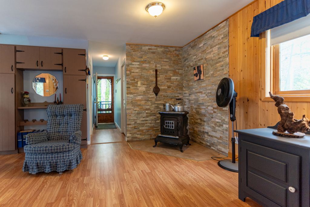 10080 Georgian Bay Shore Honey Harbour Muskoka image 2