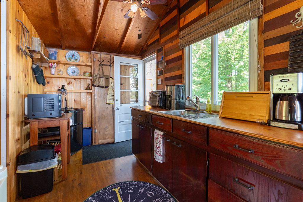 3980 Bone Island Honey Harbour Georgian Bay Muskoka image 27