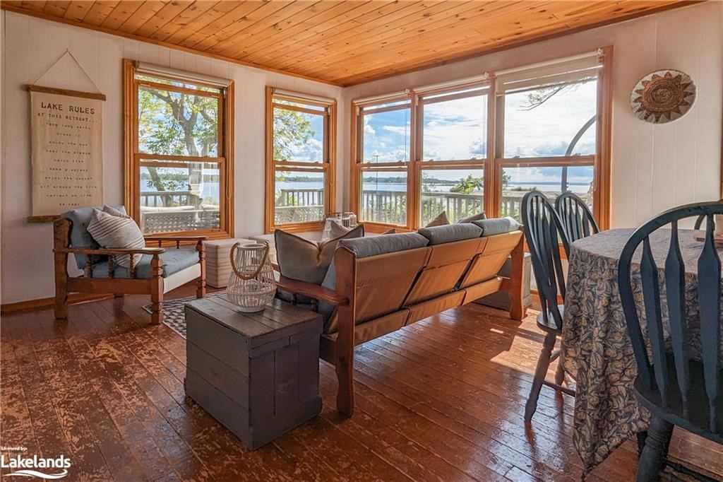 2 Island 1110 Honey Harbour Georgian Bay Muskoka image 3