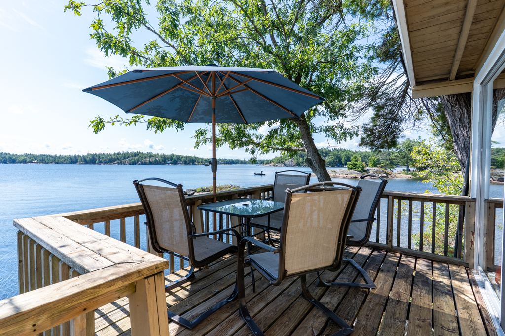 13182 Georgian Bay Shore Honey Harbour Muskoka image 9